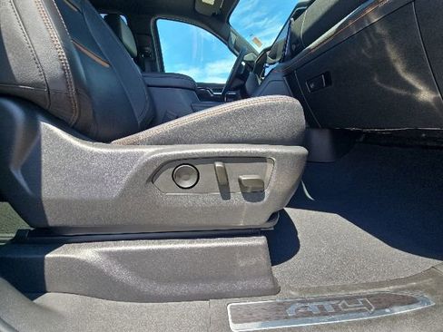Used 2023 GMC Sierra 1500 AT4 w/ AT4 Premium Package AWD/4WD image 20
