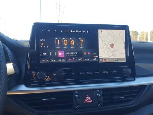 Certified 2022 Kia Forte GT w/ GT Technology Package image 21