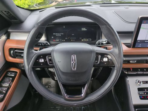 Used 2022 Lincoln Aviator Reserve w/ Equipment Group 201A AWD/4WD image 24