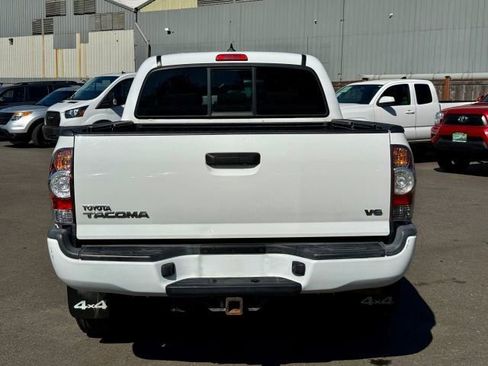 Used 2012 Toyota Tacoma 4x4 Double Cab image 8