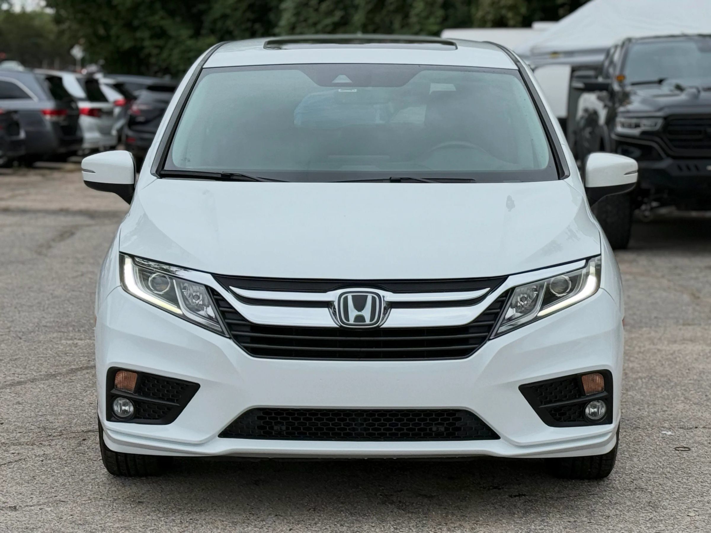 Used 2020 Honda Odyssey EX-L image 3