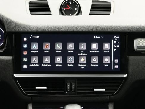Certified 2023 Porsche Cayenne S Platinum AWD/4WD image 21