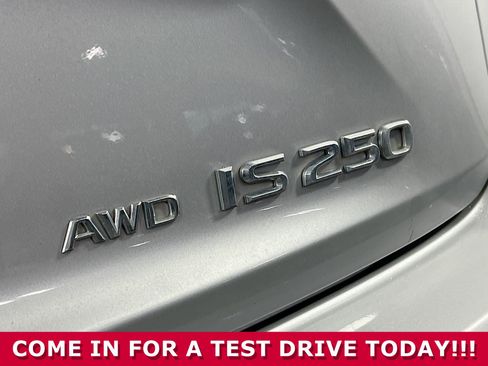 Used 2014 Lexus IS 250 AWD w/ Navigation Package image 33