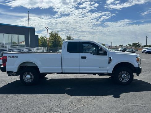 Used 2022 Ford F350 XL w/ Power Equipment Group AWD/4WD image 2