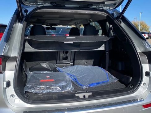 New 2025 Mitsubishi Outlander SE image 25