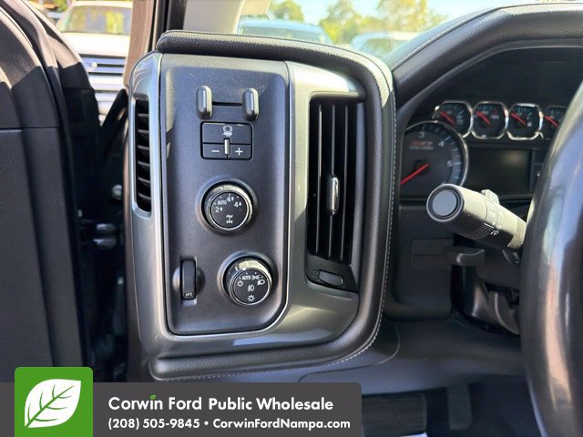 Used 2016 Chevrolet Silverado 1500 LTZ Z71 w/ LTZ Plus Package AWD/4WD image 15