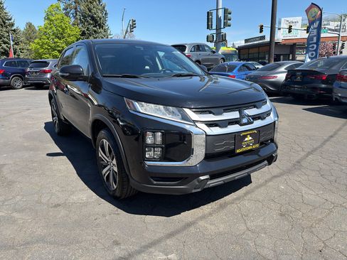Used 2020 Mitsubishi Outlander Sport ES AWD/4WD image 11