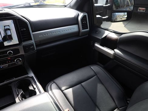 Used 2022 Ford F350 Lariat w/ Tremor Off-Road Package AWD/4WD image 20