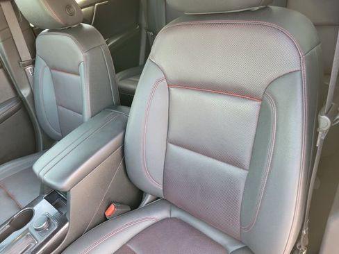 Used 2023 Chevrolet Blazer RS w/ Enhanced Convenience Package FWD image 7