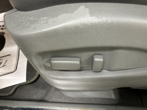 Used 2011 Cadillac SRX 2WD image 10
