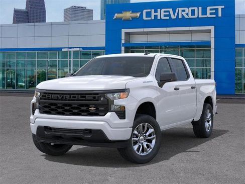 New 2025 Chevrolet Silverado 1500 Custom image 6
