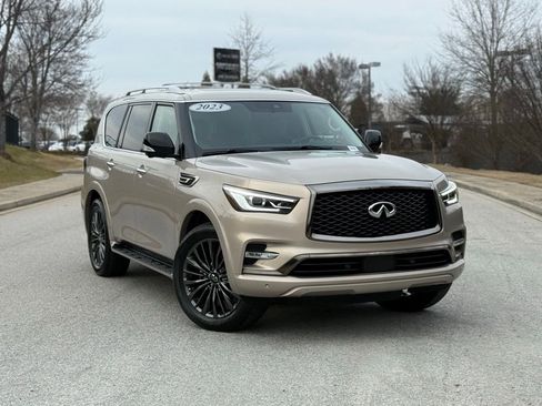 Used 2023 INFINITI QX80 Premium Select w/ Cargo Package image 2
