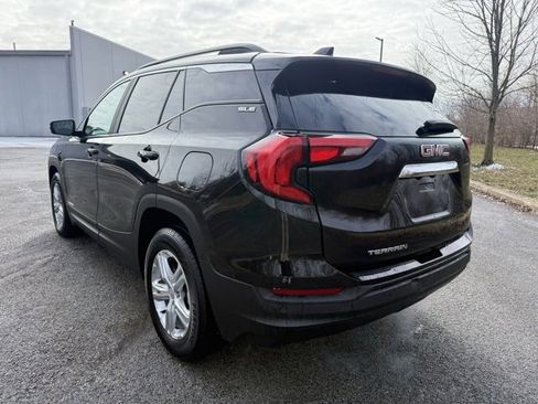 Used 2021 GMC Terrain SLE w/ Driver Convenience Package image 7