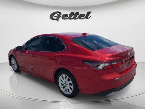 Used 2023 Toyota Camry LE w/ Convenience Package FWD image 7