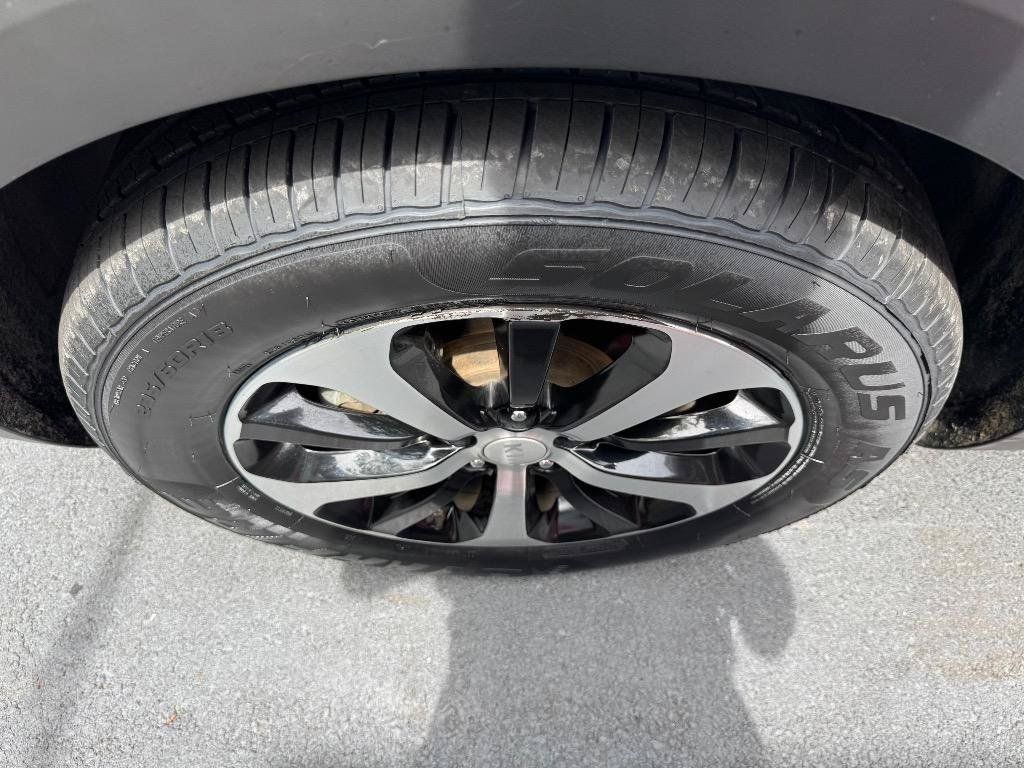 Used 2016 Kia Sorento EX FWD image 8