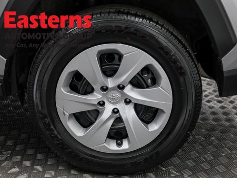 Used 2024 Toyota RAV4 LE image 32