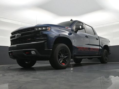 Used 2021 Chevrolet Silverado 1500 LT Trail Boss w/ Convenience Package II AWD/4WD image 23