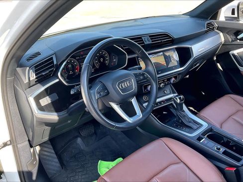 Used 2023 Audi Q3 2.0T Premium Plus w/ Premium Plus Package AWD/4WD image 17