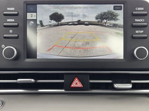 Certified 2026 Hyundai Elantra SEL Sport Premium FWD image 17