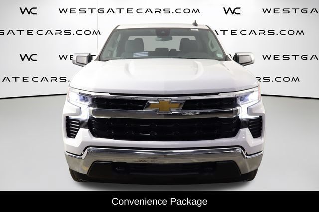 Used 2023 Chevrolet Silverado 1500 LT AWD/4WD image 2
