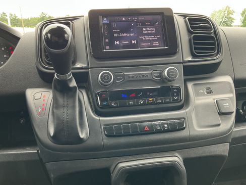 Used 2023 RAM ProMaster 2500 FWD image 8