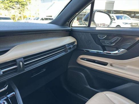 Used 2022 Lincoln Corsair Reserve w/ Elements Package image 26