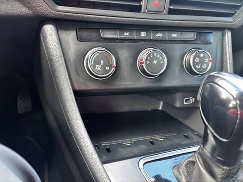 Used 2019 Volkswagen Jetta S FWD image 17