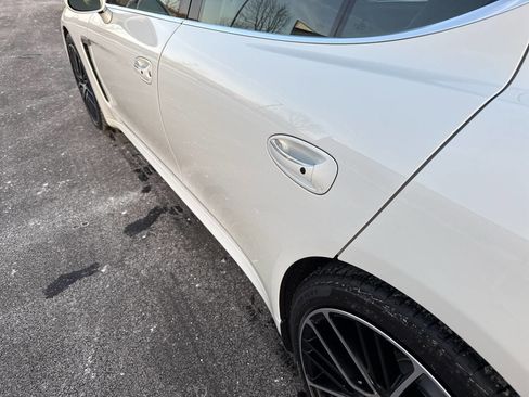 Used 2015 Porsche Panamera 4S image 34