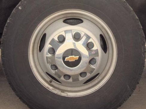 Used 2023 Chevrolet Silverado 3500 High Country w/ Safety Package II AWD/4WD image 8