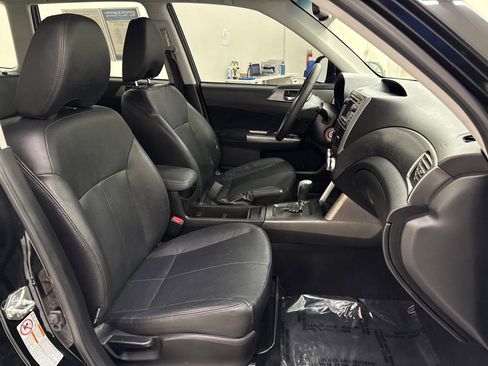 Used 2011 Subaru Forester 2.5X Limited image 21