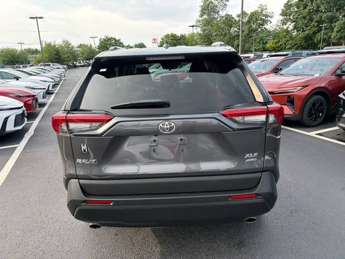 Certified 2022 Toyota RAV4 XLE Premium AWD/4WD image 7