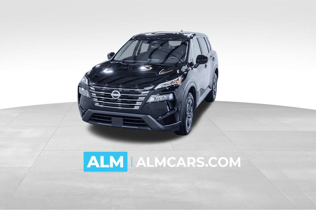 Used 2024 Nissan Rogue SV FWD image 1