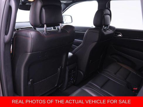 Used 2018 Jeep Grand Cherokee Trailhawk w/ Trailhawk Luxury Group AWD/4WD image 11