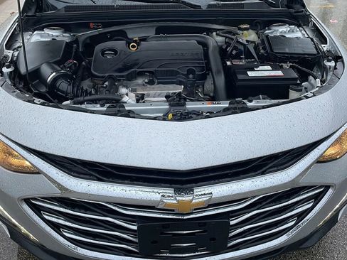Used 2019 Chevrolet Malibu LT FWD image 23