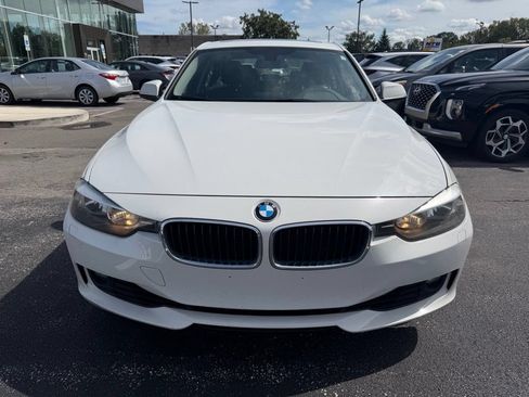 Used 2015 BMW 328i xDrive Sedan AWD/4WD image 2