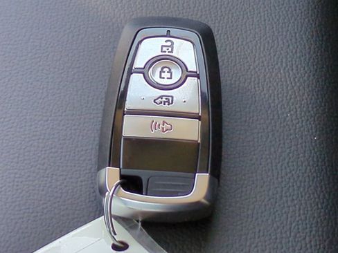 New 2026 Ford Transit 250 Base image 25