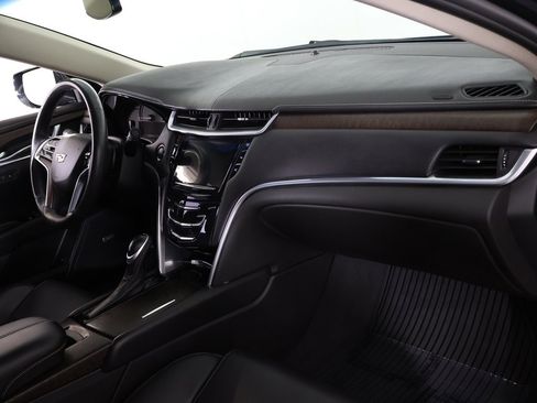 Used 2018 Cadillac XTS Luxury w/ Driver Awareness Package image 30