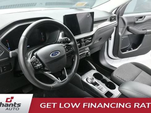 Used 2023 Ford Escape Active w/ Tech Pack #1 AWD/4WD image 19