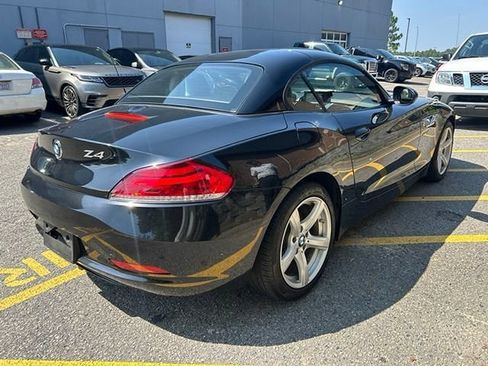 Used 2016 BMW Z4 sDrive28i RWD image 3