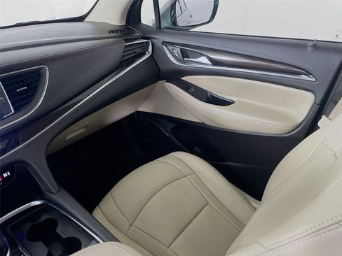 Used 2021 Buick Enclave Essence w/ Sound and Sites Package image 28