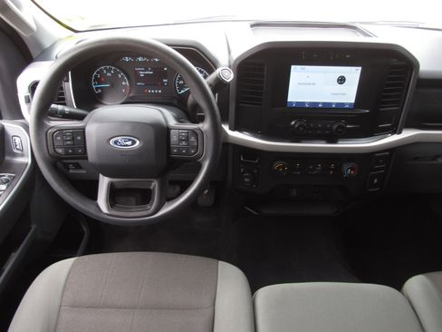 Used 2023 Ford F150 XLT image 15