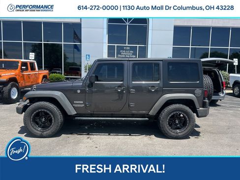 Used 2014 Jeep Wrangler Unlimited Sport w/ Quick Order Package 24S AWD/4WD image 8