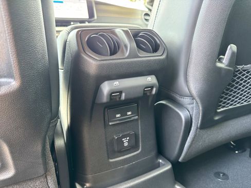New 2025 Jeep Wrangler Unlimited Rubicon 392 image 18