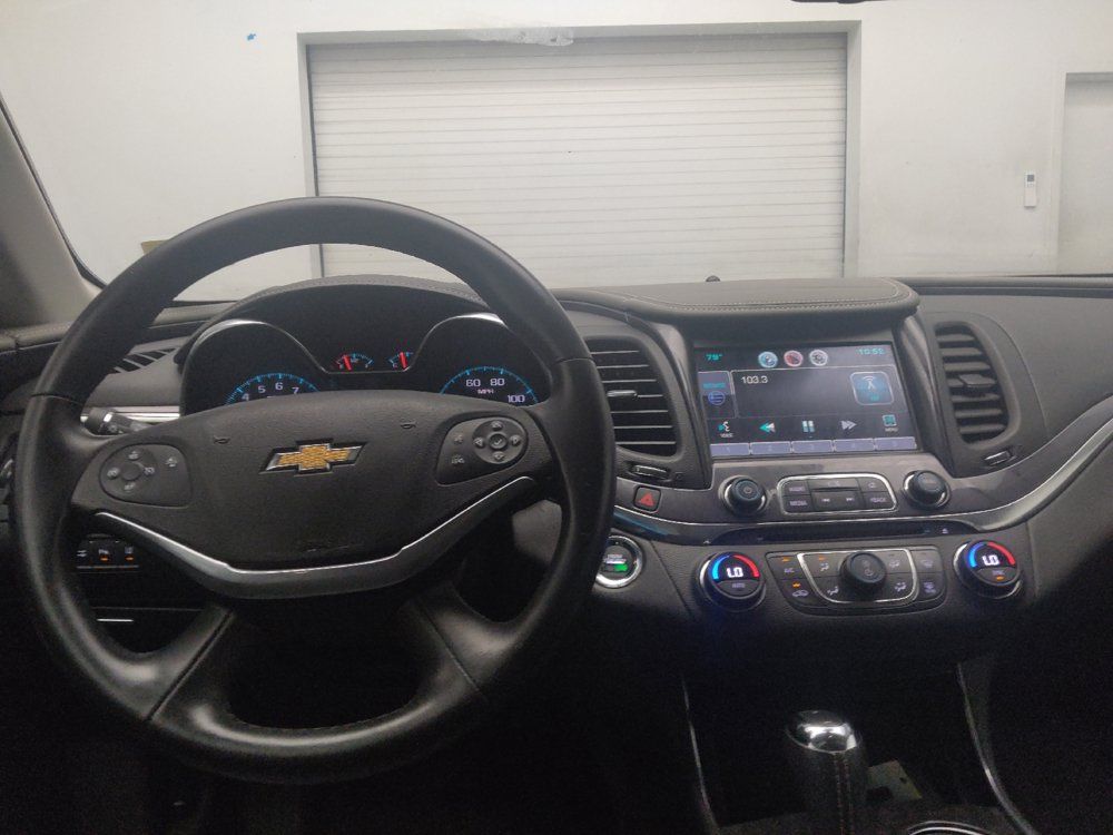 Used 2015 Chevrolet Impala LTZ FWD image 22