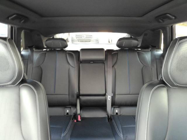 Used 2023 Cadillac Lyriq AWD image 36