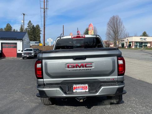 Used 2024 GMC Canyon AT4 w/ AT4 Premium Package image 4