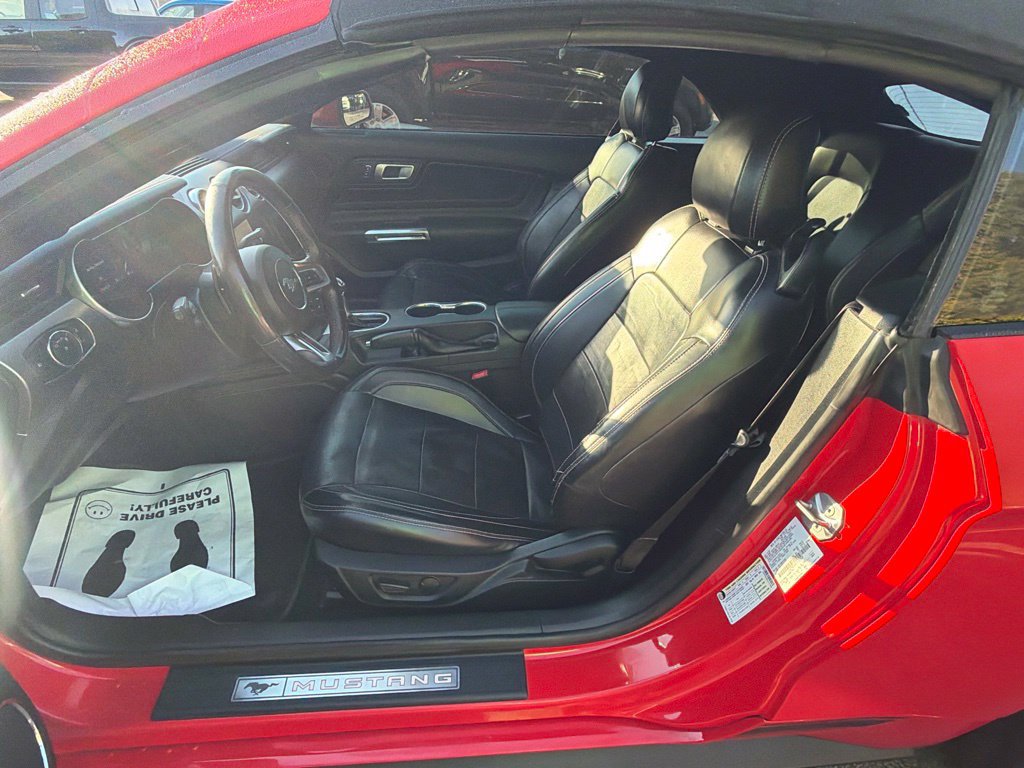 Used 2020 Ford Mustang Premium w/ Equipment Group 201A RWD image 10