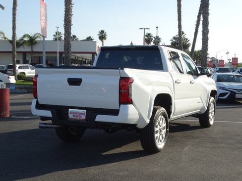 New 2026 Toyota Tacoma SR5 image 5