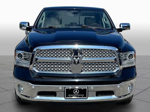 Used 2017 RAM 1500 Laramie w/ Convenience Group AWD/4WD image 4