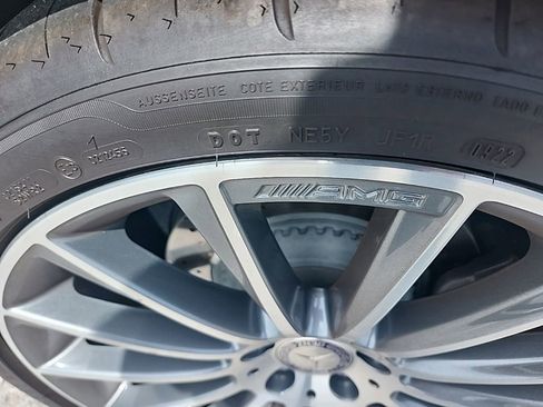 Used 2015 Mercedes-Benz S 550 Sedan image 16